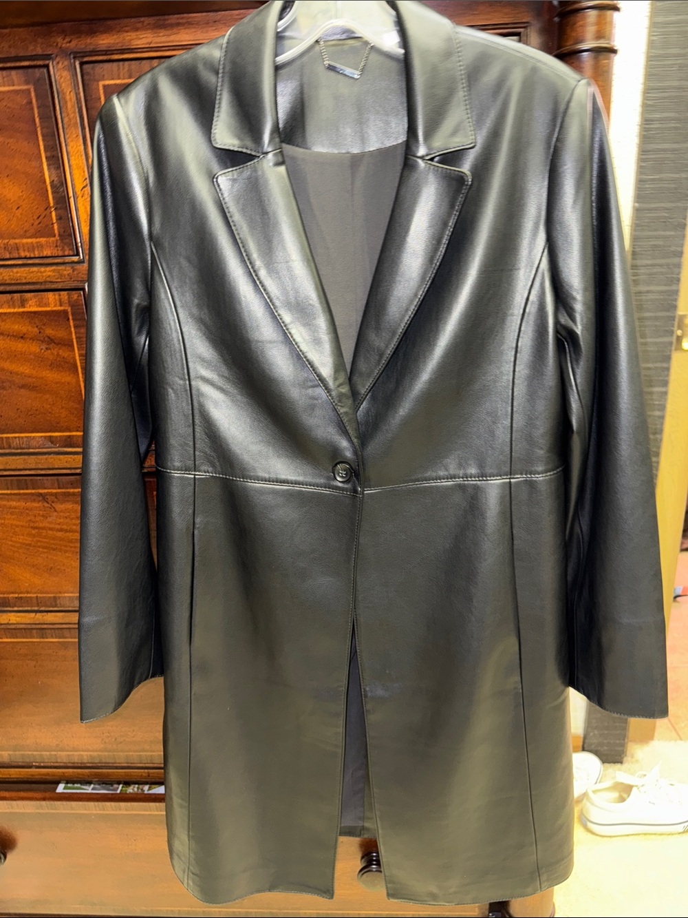 Chicos Black Faux Leather Long Blazer Coat - Women's Jacket size US 2/Chicos00